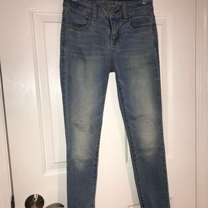American Eagle Super Stretch Jegging